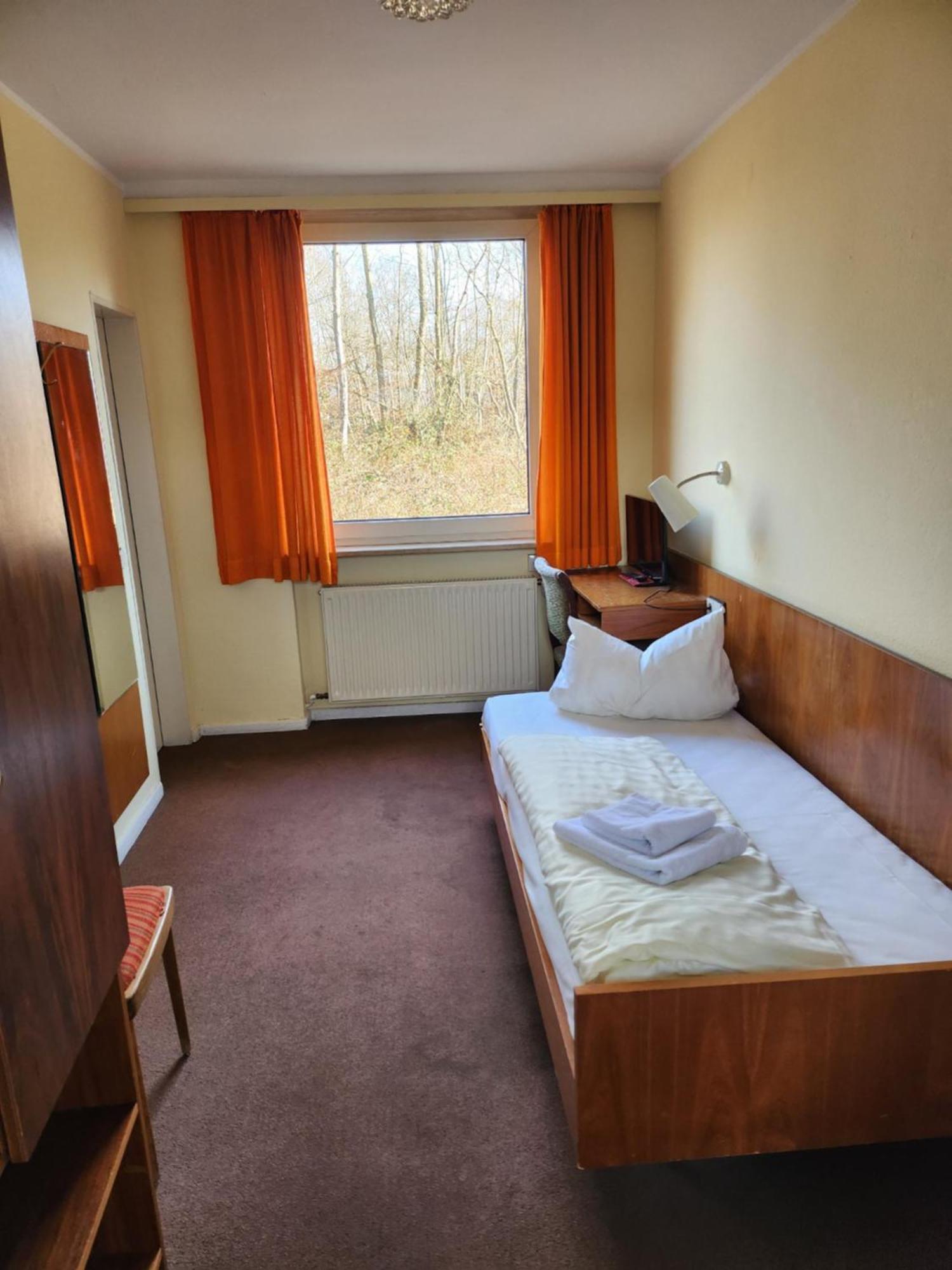 Autobahn Hotel Pfungstadt Ost Zewnętrze zdjęcie